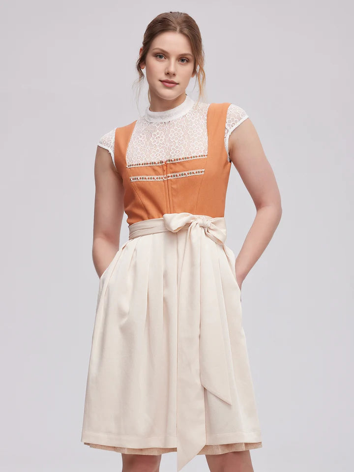 Strahlende Farben und tiefe Emotionen: Dirndl Gelb, Dirndl Einfarbig und Dirndl in Orange