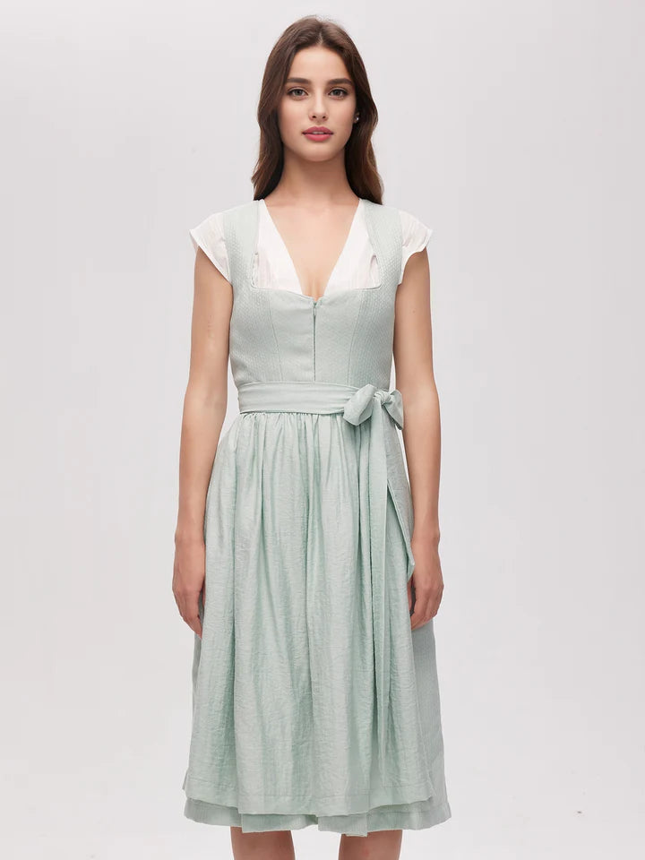 Dirndl met zip aan de voorkant, single -colored dirndls en dirndlblous outlet: de perfecte mix van stijl en functionaliteit