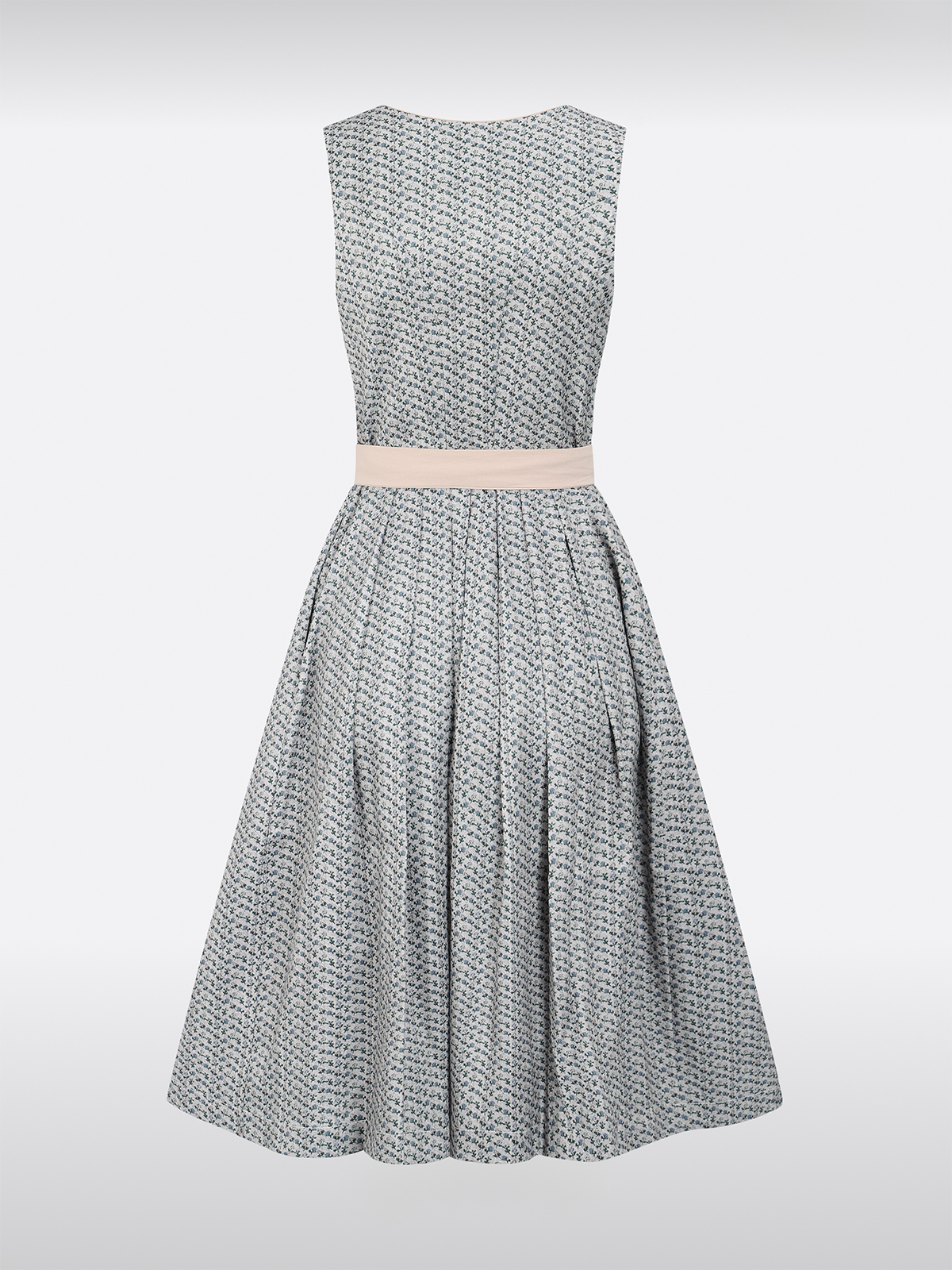 Dirndl met zip aan de voorkant, dirndl rechte sectie en sectie Dirndl: elegantie en functionaliteit in traditionele kostuums