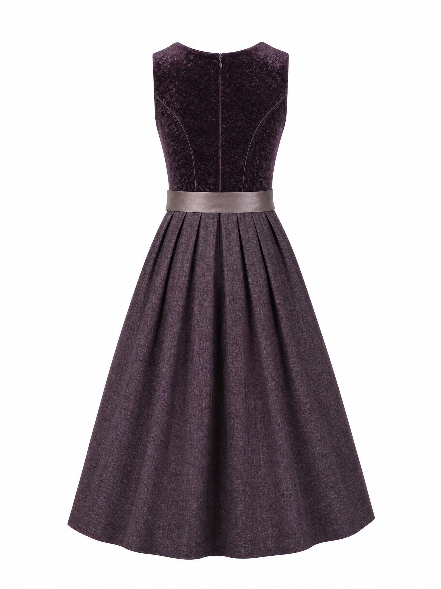 Dirndl Charlotte in Brombeere mit Taupe Schürze - Rückansicht